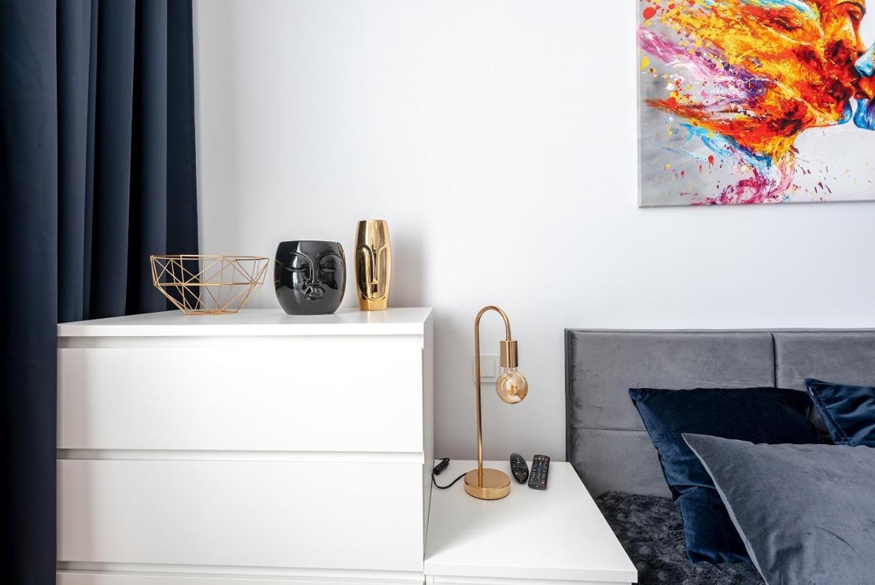 Apartament Nowe Centrum Lodzi - Perla Srodmiescia Buitenkant foto